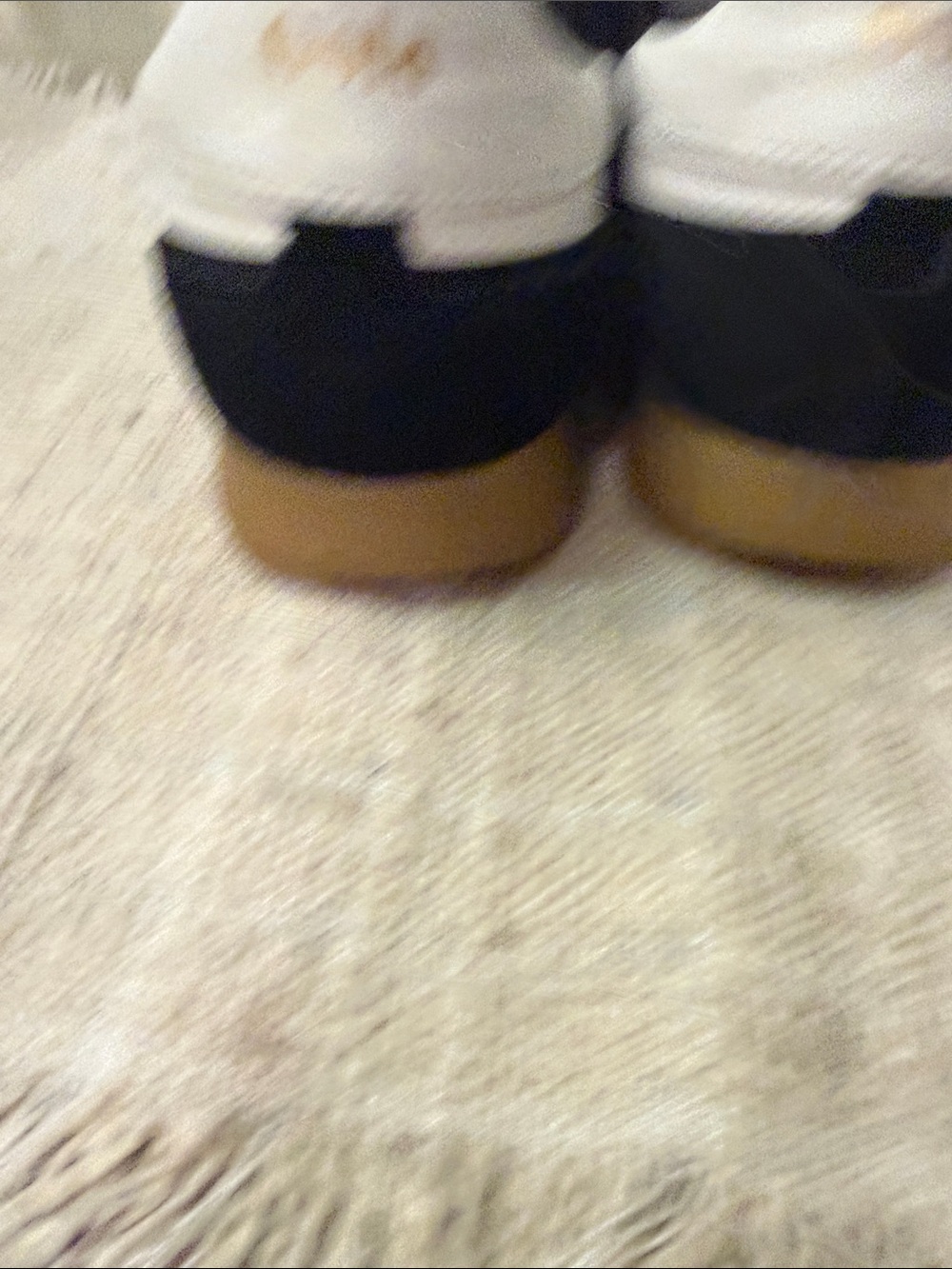 Gola Black White Gum Classic Trainer - Picture 7 of 8